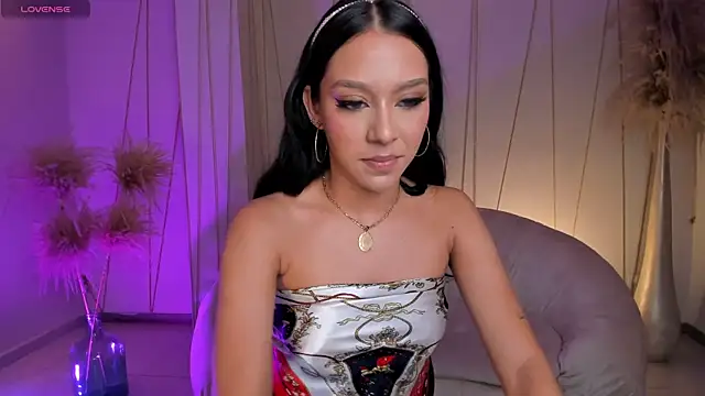 AmaliaCrus online show from September 19, 2025, 8:31 pm