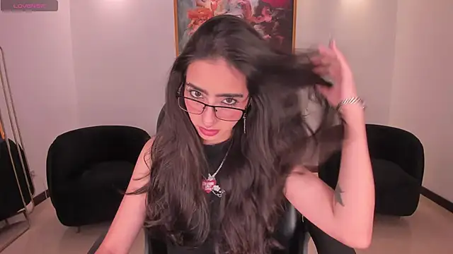 LarisaSmirnov online show from February 28, 2026, 3:40 am