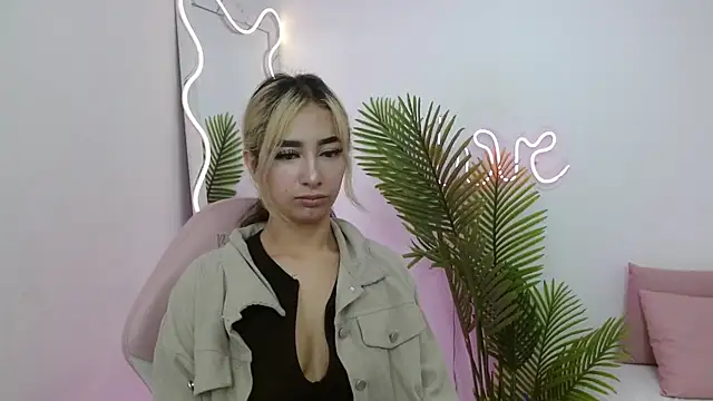 Malory tay1 online show from September 29, 2025, 12:10 pm