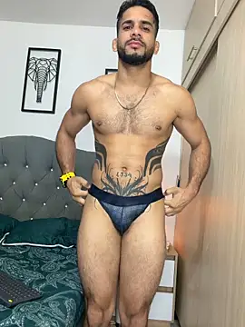 Maximiliano ford online show from May 15, 2026, 10:44 am