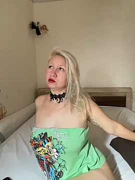 Nikusia online show from October 11, 2025, 5:39 am