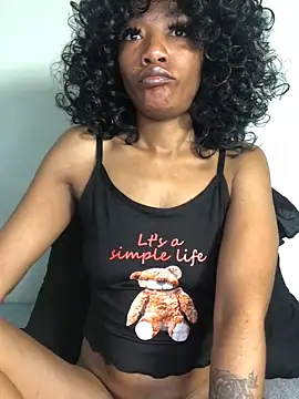 Miss  Mandy online show from September 13, 2025, 7:13 pm