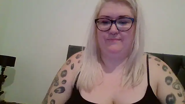 Sizzling Indie36 online show from March 21, 2025, 11:34 pm