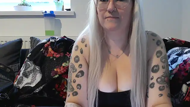 Sizzling Indie36 online show from September 29, 2025, 8:19 am