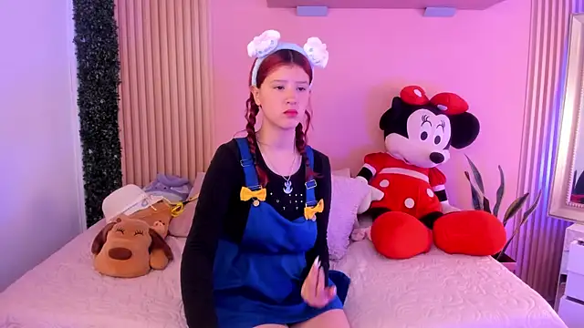 Sophie joyy online show from September 8, 2025, 2:38 pm