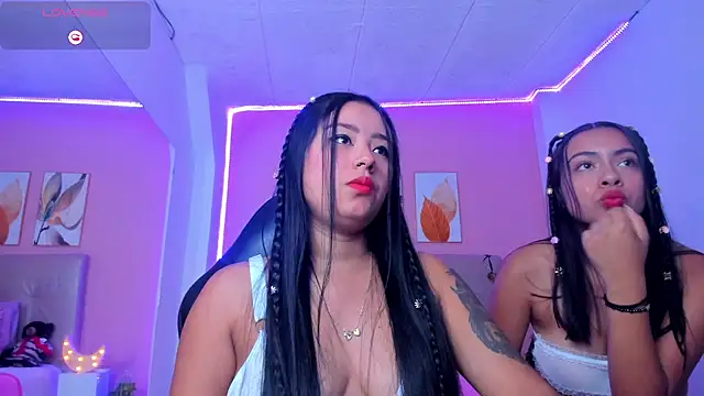 Molly h0t online show from November 15, 2025, 1:40 pm