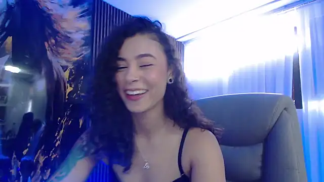 Snapshot of AliceStevens_ chatting on July 17, 2026, 2:13 pm AliceStevens online show from July 17, 2026, 2:13 pm