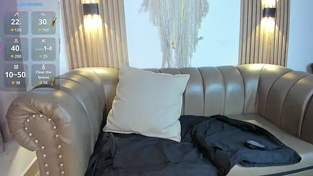 Layla arabelle online show from September 27, 2025, 9:42 pm