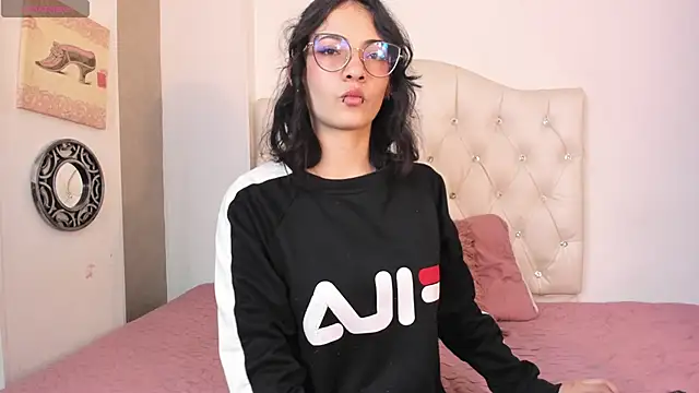 Moon  April online show from December 5, 2025, 9:00 pm