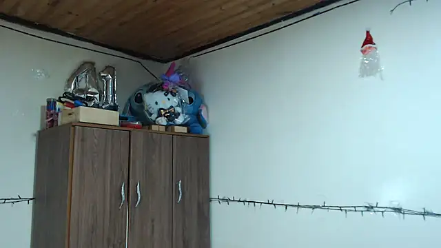 Samanta SS online show from November 15, 2025, 3:37 am