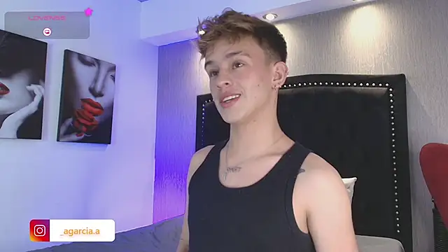 Snapshot of LiamWildx20 chatting on February 7, 2026, 4:16 am LiamWildx20 online show from February 7, 2026, 4:16 am