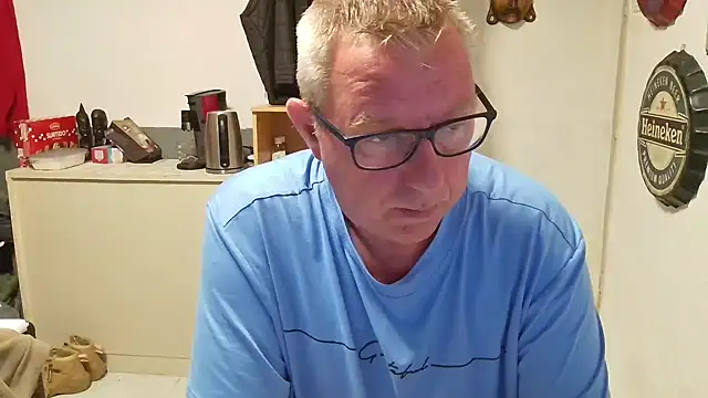 JamesBauer online show from April 16, 2026, 4:35 am