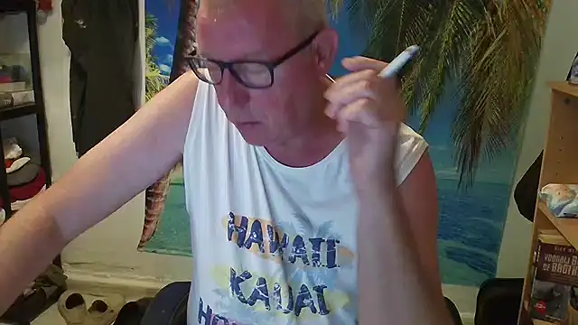 JamesBauer online show from June 11, 2026, 4:32 am