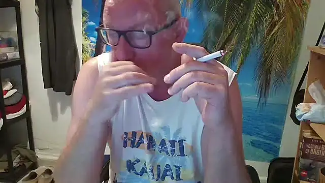 JamesBauer online show from June 12, 2026, 4:22 am
