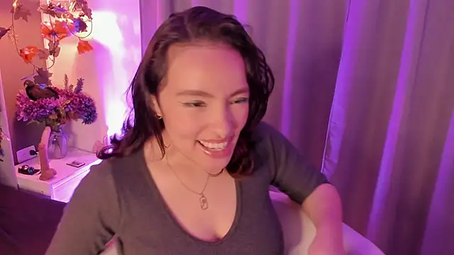 Angelica Moon21 online show from October 22, 2025, 4:57 am