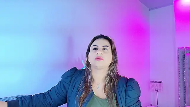 Lia adamsss online show from March 3, 2026, 3:45 am