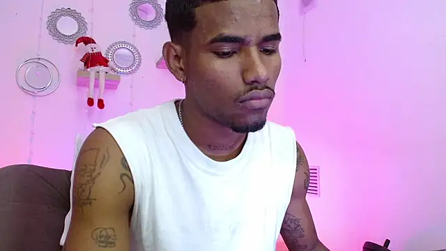 Snapshot of josua_smith chatting on December 5, 2025, 6:26 pm josua smith online show from December 5, 2025, 6:26 pm