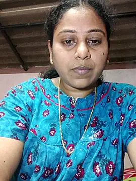 JENNIFERtamil online show from April 12, 2026, 7:46 am