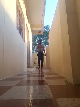 hot integer online show from April 18, 2026, 1:20 am