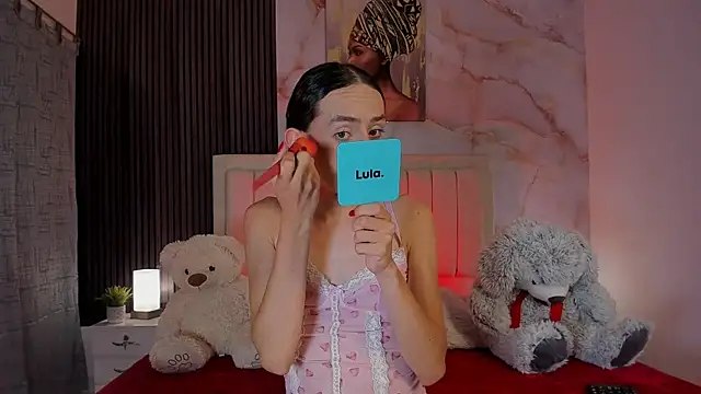 peachandtyron  online show from November 28, 2025, 3:42 am