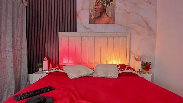 peachandtyron  online show from April 21, 2026, 4:52 am