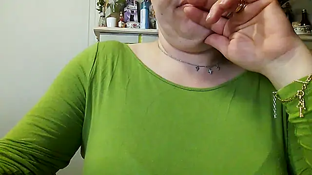 mimi19820 online show from March 17, 2025, 8:18 am