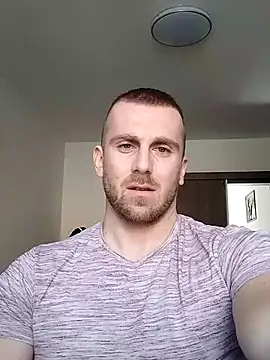 trainwithme online show from March 19, 2025, 8:23 am