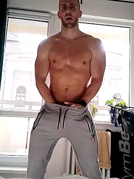 trainwithme online show from October 6, 2025, 8:23 am