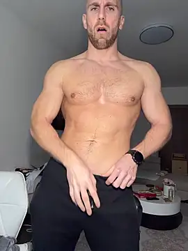 trainwithme online show from December 5, 2025, 8:01 am