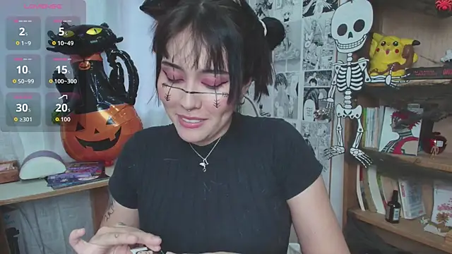 MitsuChan  online show from October 27, 2025, 10:14 pm