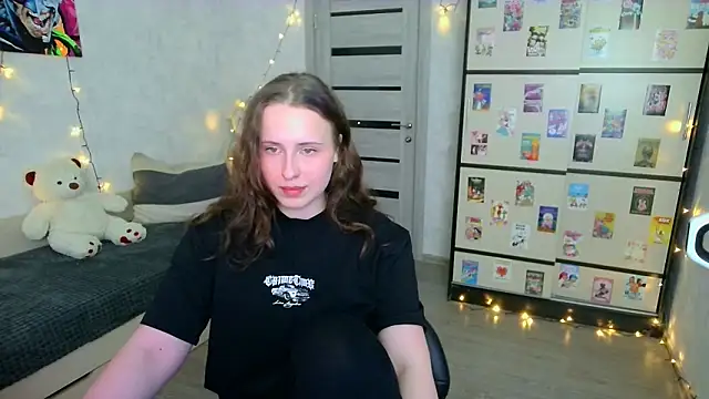 BarbiePieer online show from March 3, 2026, 6:03 pm