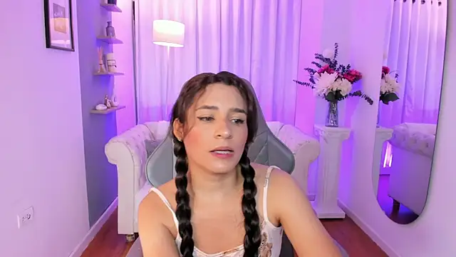 hanna mils online show from June 23, 2026, 11:30 am