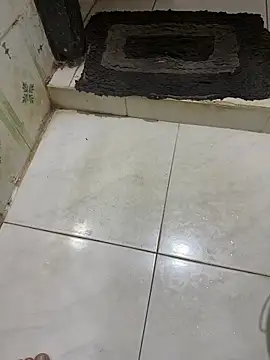 dilu98 online show from February 8, 2026, 1:20 am