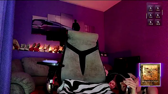 Snapshot of MilanaPure chatting on January 12, 2026, 4:23 pm MilanaPure online show from January 12, 2026, 4:23 pm