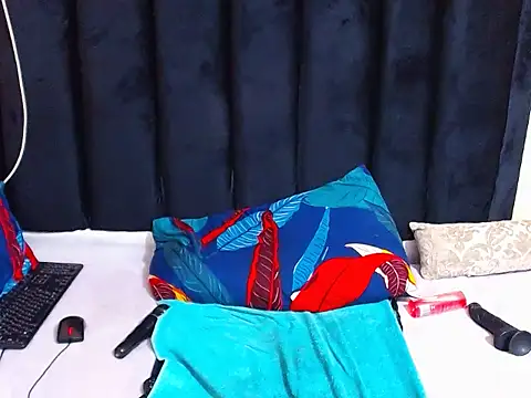 AriesCake online show from March 20, 2025, 11:12 pm