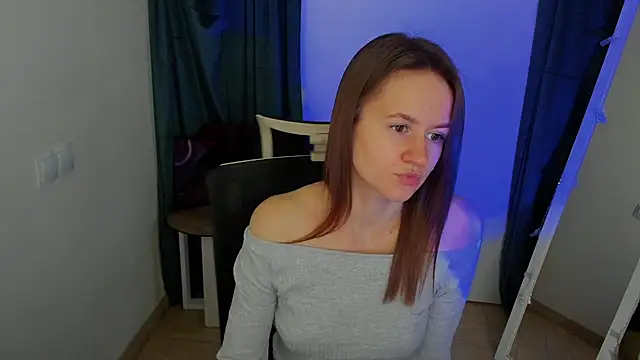 Catherine e online show from October 16, 2025, 6:31 pm