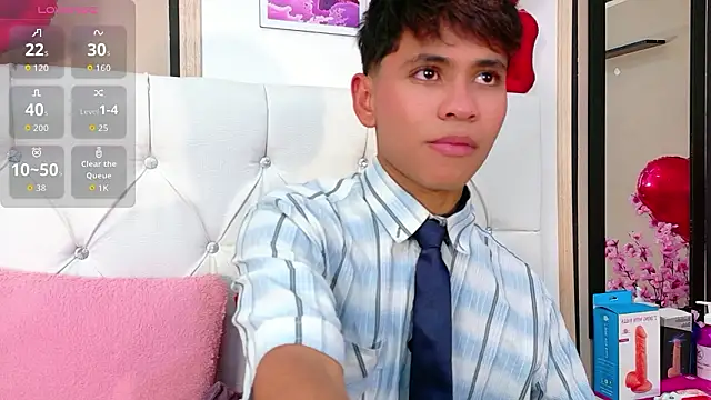 Ethan Westt online show from March 3, 2026, 9:10 pm