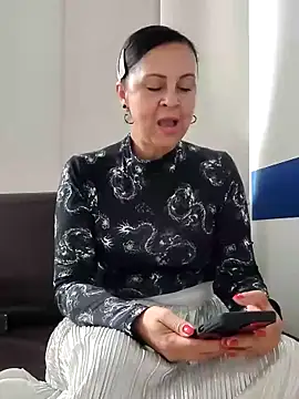 Amadamilf1980 online show from April 20, 2026, 2:31 pm