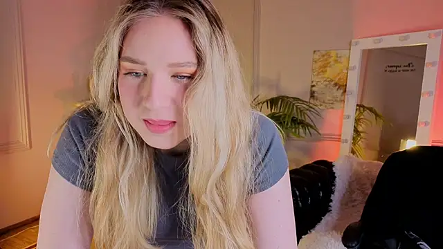 Jes Solar online show from November 8, 2025, 8:51 pm