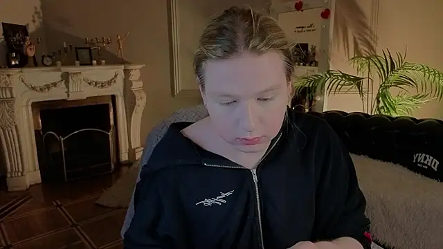 Jes Solar online show from March 9, 2026, 6:01 pm