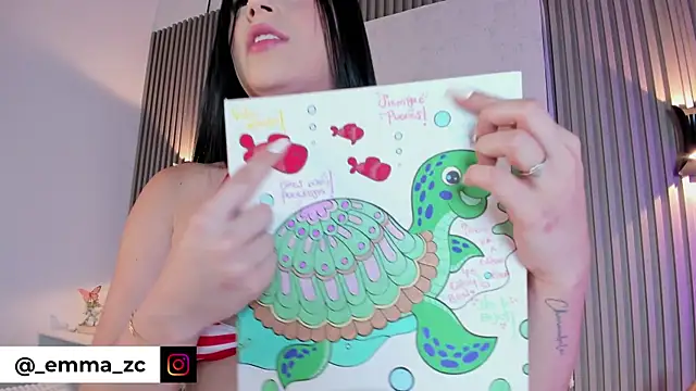 Emmazc  online show from March 19, 2026, 7:40 pm