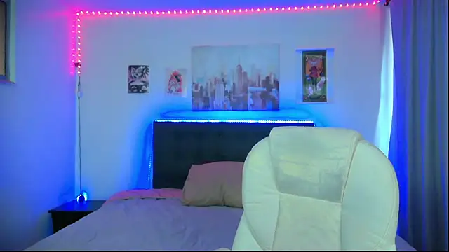 goth minerva online show from February 5, 2026, 1:27 pm