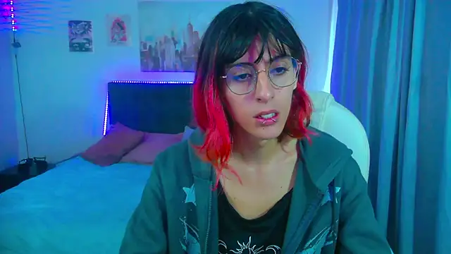 goth minerva online show from April 7, 2026, 1:44 pm