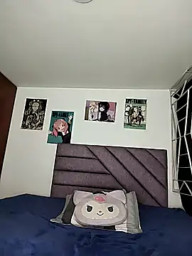 KARINNA  RAVEN online show from April 21, 2026, 2:51 am