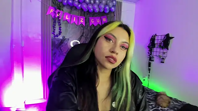 midory  online show from November 29, 2025, 4:04 am