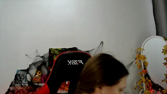 Snapshot of Lucky_Lana chatting on October 29, 2025, 2:25 am Lucky Lana online show from October 29, 2025, 2:25 am