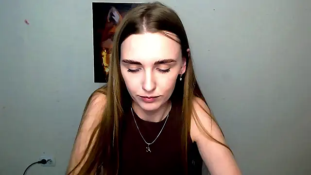 Doll Angelina online show from June 5, 2026, 6:52 am