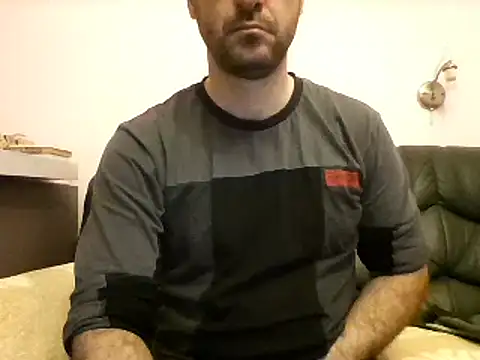 playman83 online show from March 20, 2025, 9:46 pm