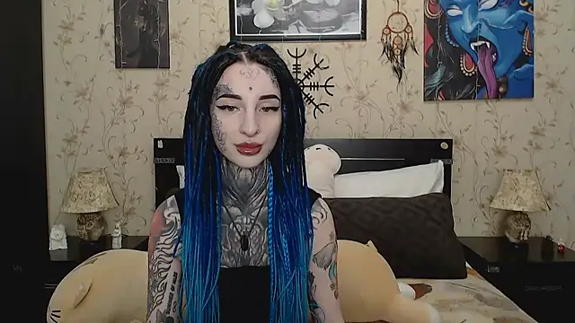 Velvetbat online show from February 12, 2026, 6:52 am