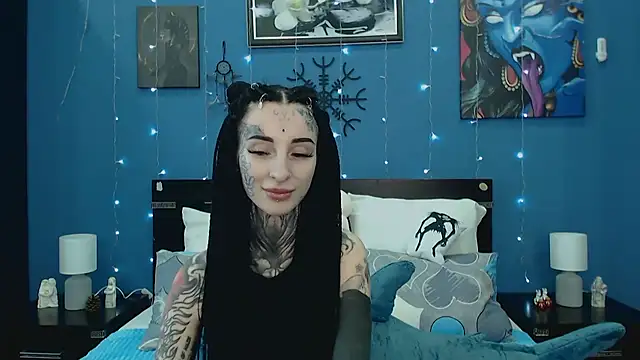 Velvetbat online show from April 20, 2026, 7:11 am